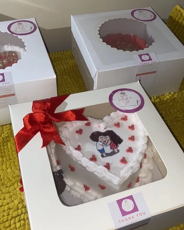 Cake for someone special with thank you messages and beautiful heartfelt design - Special Someone Cakes Karachi By Whisk And Sift